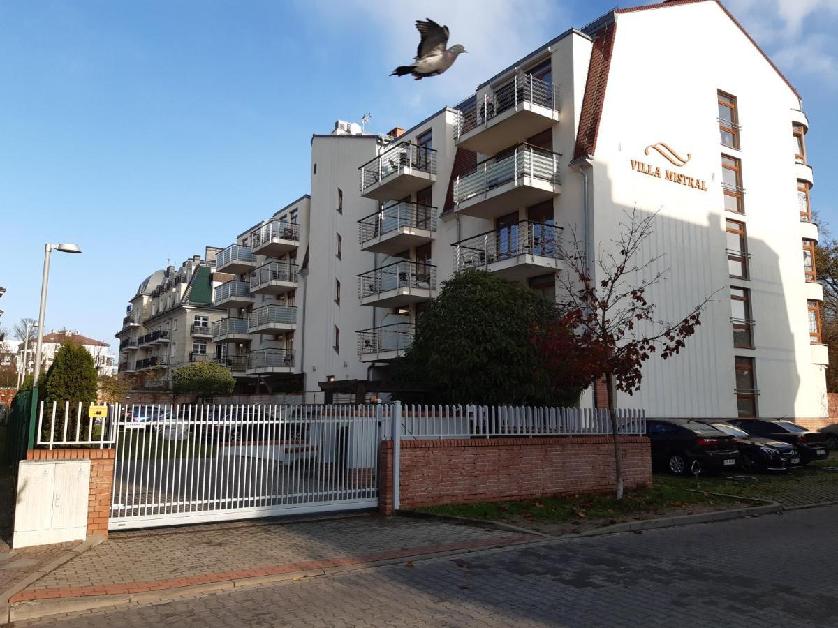 Apartament Trzy Pomosty Villa Mistral Świnoujście  Eksteriør billede